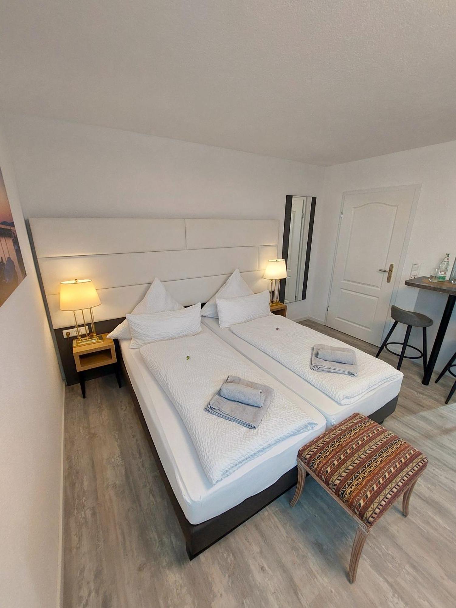Bodensee Sunshine Zimmer & Apts. Uhldingen-Mühlhofen Εξωτερικό φωτογραφία