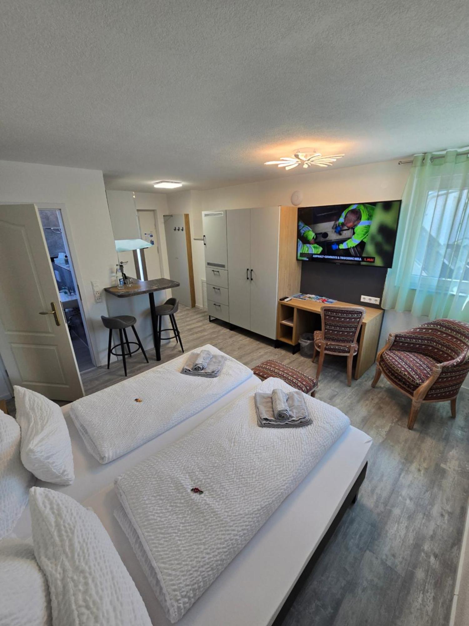 Bodensee Sunshine Zimmer & Apts. Uhldingen-Mühlhofen Εξωτερικό φωτογραφία