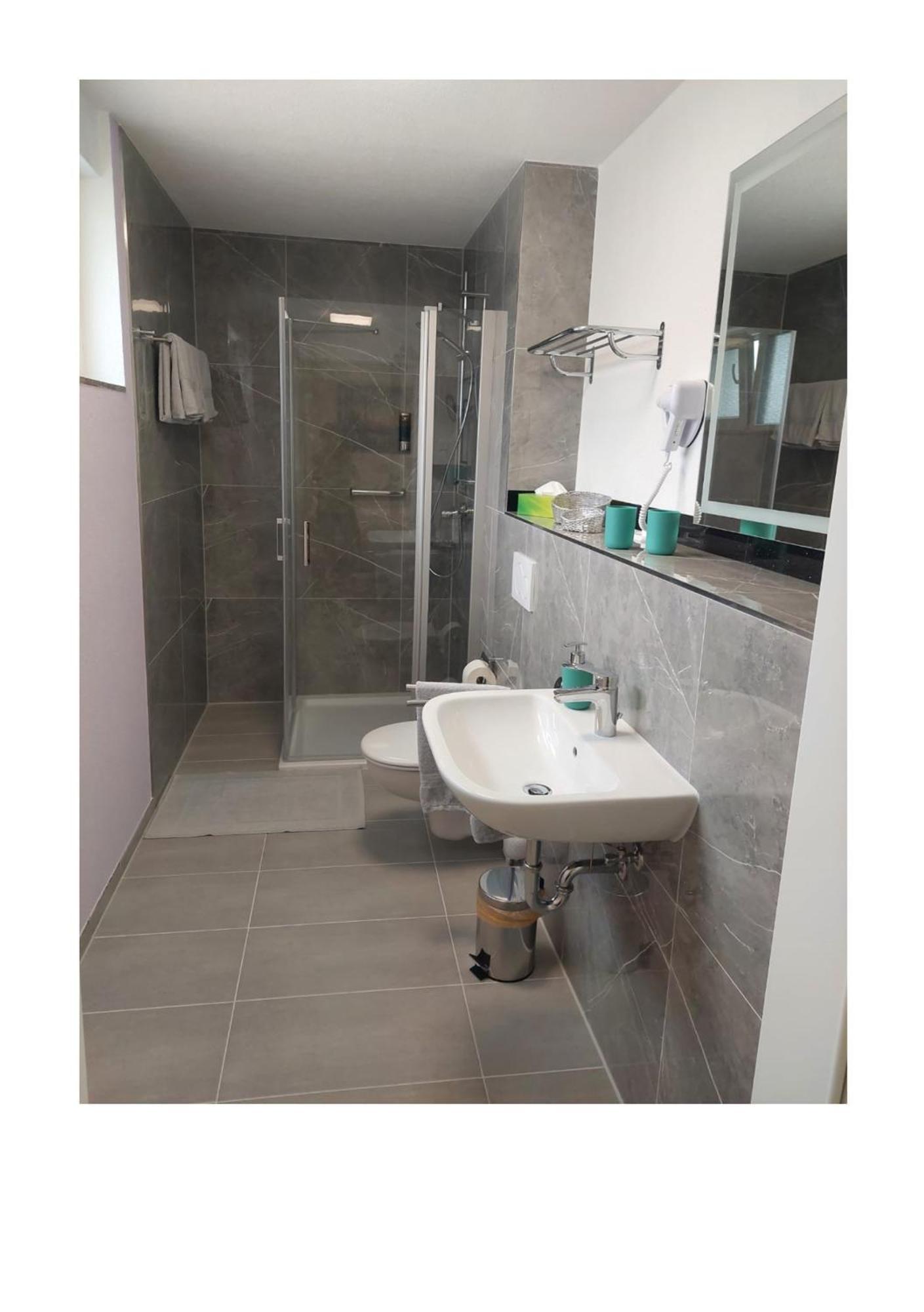 Bodensee Sunshine Zimmer & Apts. Uhldingen-Mühlhofen Εξωτερικό φωτογραφία