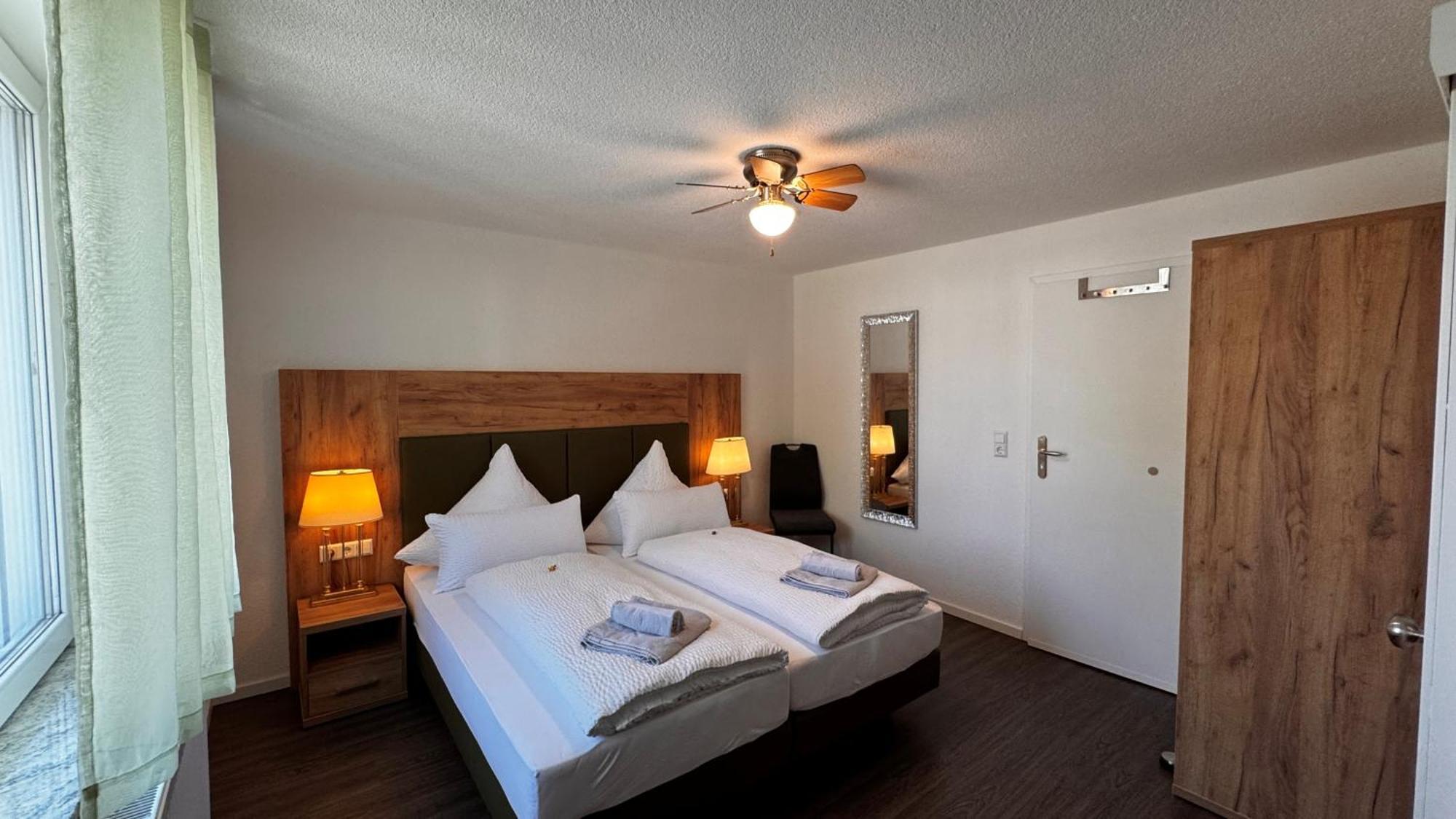 Bodensee Sunshine Zimmer & Apts. Uhldingen-Mühlhofen Εξωτερικό φωτογραφία