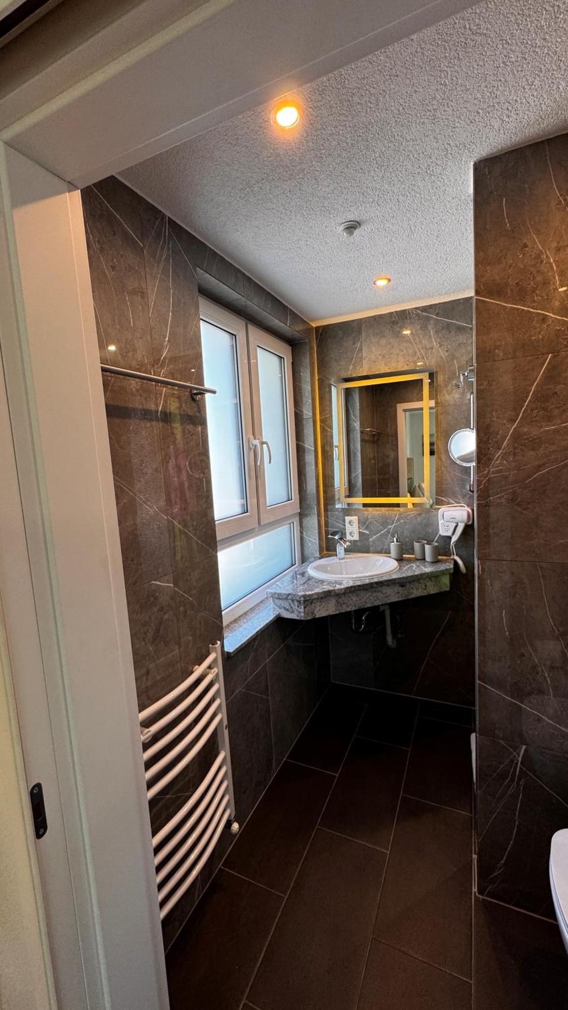 Bodensee Sunshine Zimmer & Apts. Uhldingen-Mühlhofen Εξωτερικό φωτογραφία